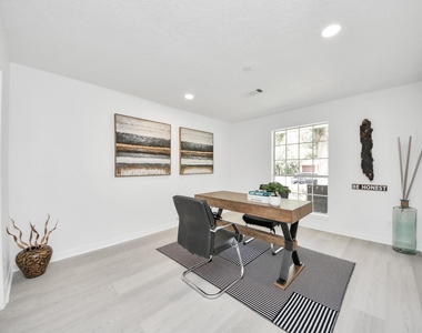 5619 Duxbury Street - Photo Thumbnail 27