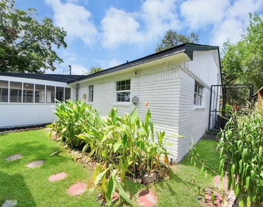 5619 Duxbury Street - Photo Thumbnail 43