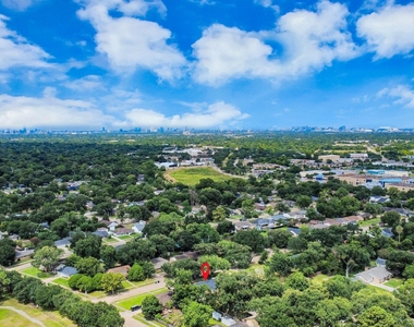 5619 Duxbury Street - Photo Thumbnail 47