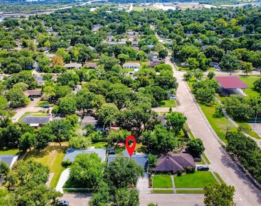 5619 Duxbury Street - Photo Thumbnail 46