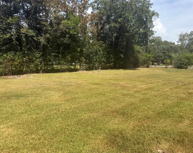 1506 W Talmadge St Road - Photo Thumbnail 8