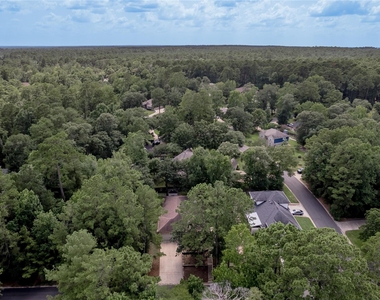 2232 Azalea Circle - Photo Thumbnail 3