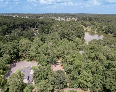 2232 Azalea Circle - Photo Thumbnail 4