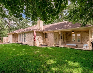 2232 Azalea Circle - Photo Thumbnail 2