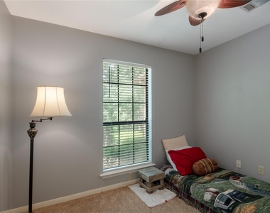 2232 Azalea Circle - Photo Thumbnail 19