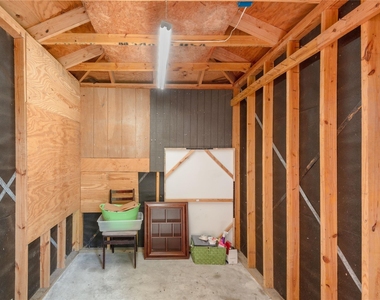 2232 Azalea Circle - Photo Thumbnail 12