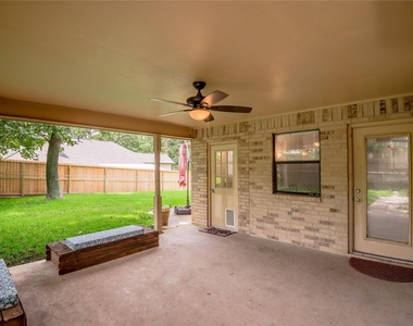 2232 Azalea Circle - Photo Thumbnail 30