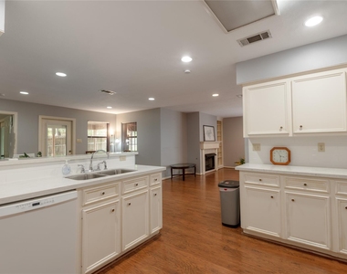 2232 Azalea Circle - Photo Thumbnail 22