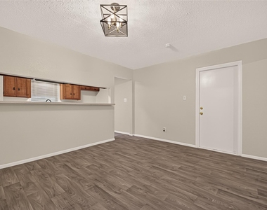 29210 Binefield Street - Photo Thumbnail 16