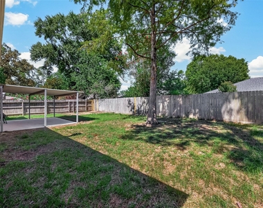 29210 Binefield Street - Photo Thumbnail 25