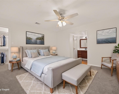 29210 Binefield Street - Photo Thumbnail 3