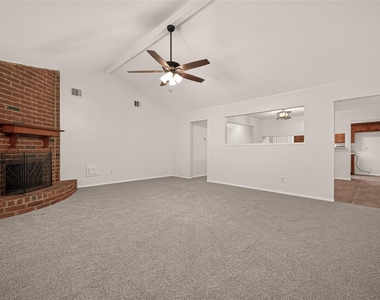 29210 Binefield Street - Photo Thumbnail 12