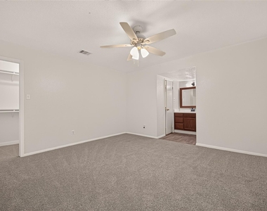 29210 Binefield Street - Photo Thumbnail 19