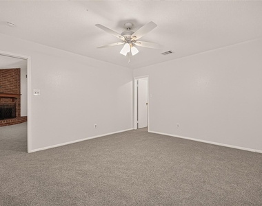 29210 Binefield Street - Photo Thumbnail 21