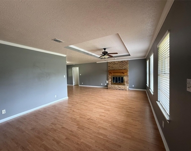 18751 Fm 1484 Rd - Photo Thumbnail 4