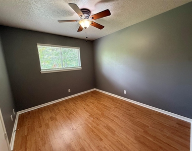 18751 Fm 1484 Rd - Photo Thumbnail 26