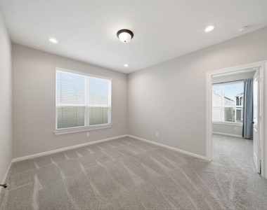 10009 Granary Drive - Photo Thumbnail 8