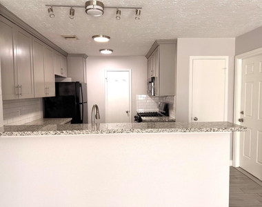 2430 Planters Row - Photo Thumbnail 4