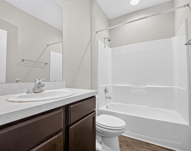 2330 Georgina Falls Drive - Photo Thumbnail 14