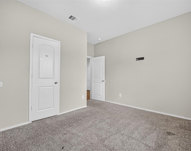 2330 Georgina Falls Drive - Photo Thumbnail 13