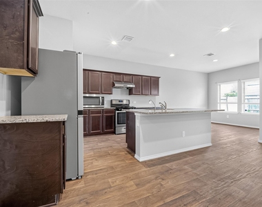 2330 Georgina Falls Drive - Photo Thumbnail 9