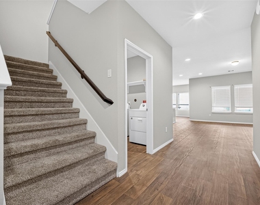 2330 Georgina Falls Drive - Photo Thumbnail 2