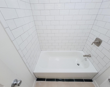 5711 Sugar Hill Drive - Photo Thumbnail 23