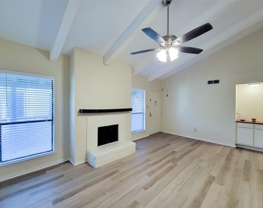 5711 Sugar Hill Drive - Photo Thumbnail 6