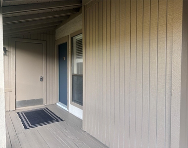 5711 Sugar Hill Drive - Photo Thumbnail 2