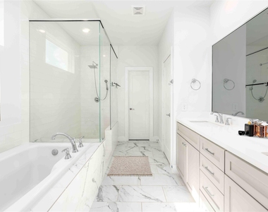 2471 W 11th Street - Photo Thumbnail 16