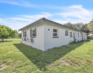 2423 Jeffcott Street - Photo Thumbnail 30