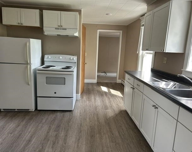 32 Park - Photo Thumbnail 2