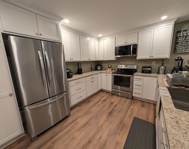 208 West Shore - Photo Thumbnail 2