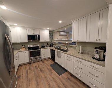 208 West Shore - Photo Thumbnail 4
