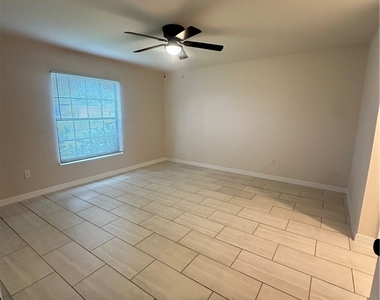 2828 Sw 2nd Lane - Photo Thumbnail 6