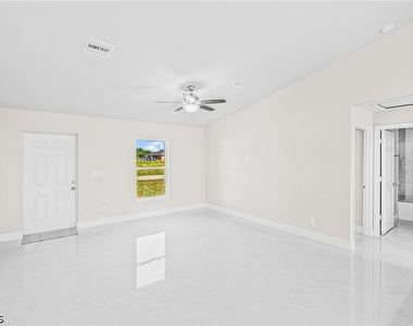 180 Peerless Street - Photo Thumbnail 5