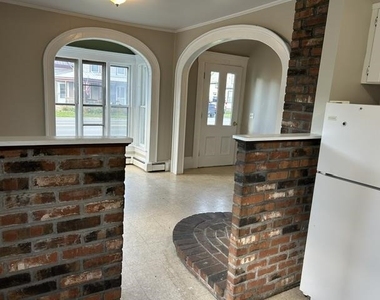 32 Park - Photo Thumbnail 3