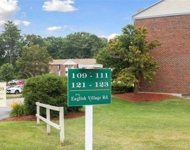 110 English Village - Photo Thumbnail 25