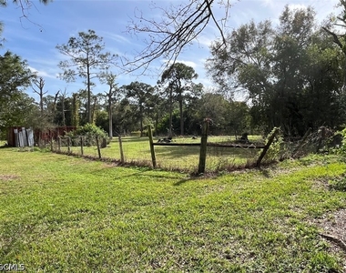 1170 Wildwood Avenue - Photo Thumbnail 20