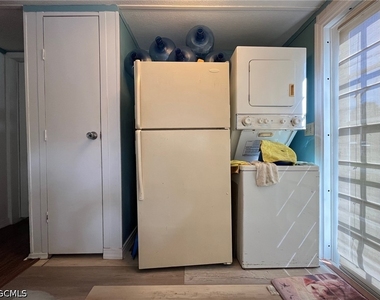 1170 Wildwood Avenue - Photo Thumbnail 10