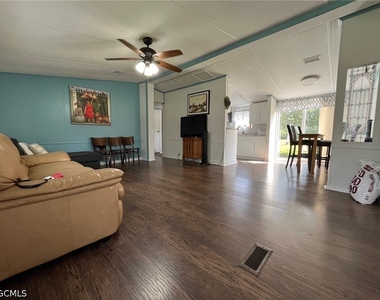 1170 Wildwood Avenue - Photo Thumbnail 6