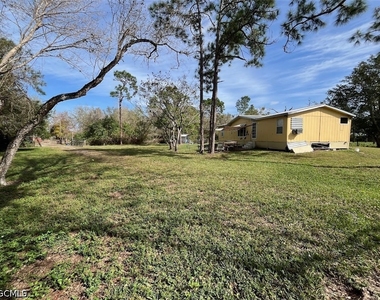 1170 Wildwood Avenue - Photo Thumbnail 3