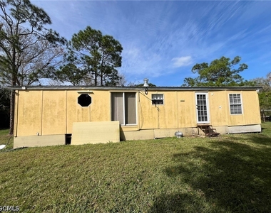 1170 Wildwood Avenue - Photo Thumbnail 1