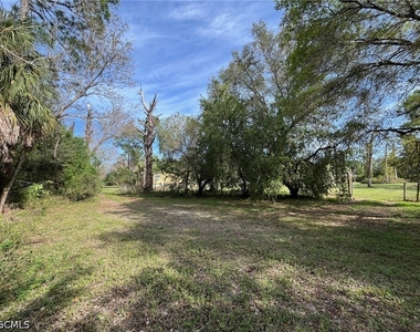 1170 Wildwood Avenue - Photo Thumbnail 19
