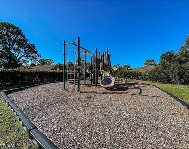 22632 Forest View Drive - Photo Thumbnail 18