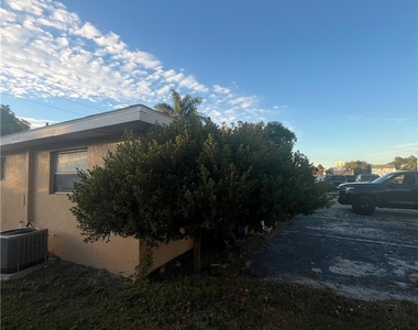 3708 Estelle Avenue - Photo Thumbnail 10
