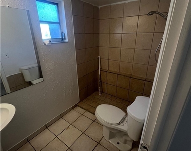 3708 Estelle Avenue - Photo Thumbnail 4