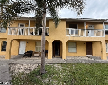 3950 Lora Street - Photo Thumbnail 1