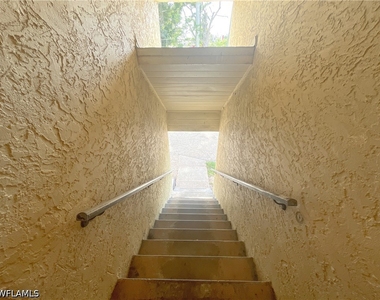 1927 Hill Avenue - Photo Thumbnail 11
