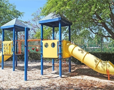 1160 Reserve Way - Photo Thumbnail 20